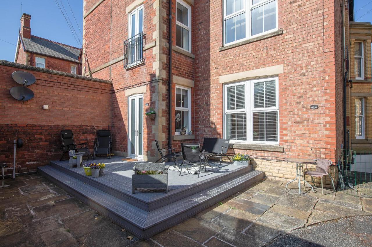 Charles Alexander Short Stay - Clifton Drive Beach Retreat Lytham St Annes Exterior photo