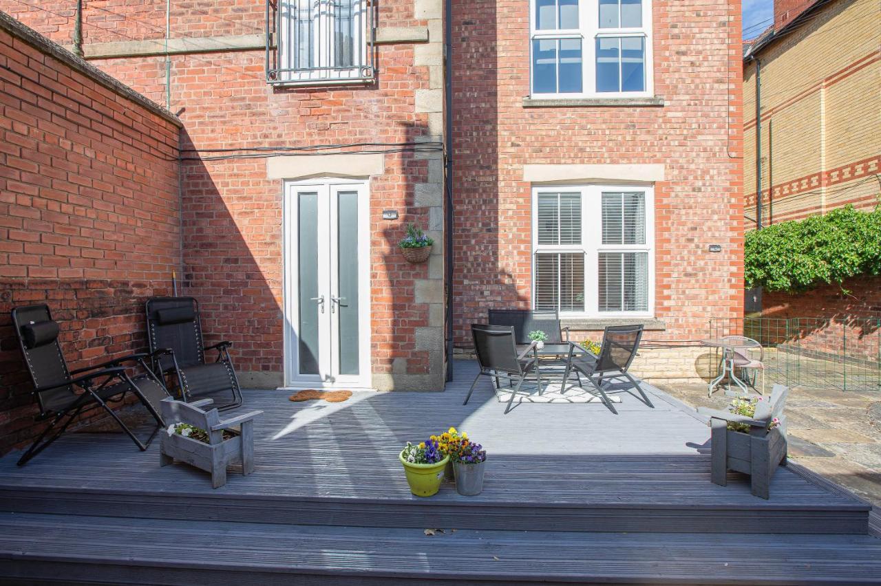Charles Alexander Short Stay - Clifton Drive Beach Retreat Lytham St Annes Exterior photo
